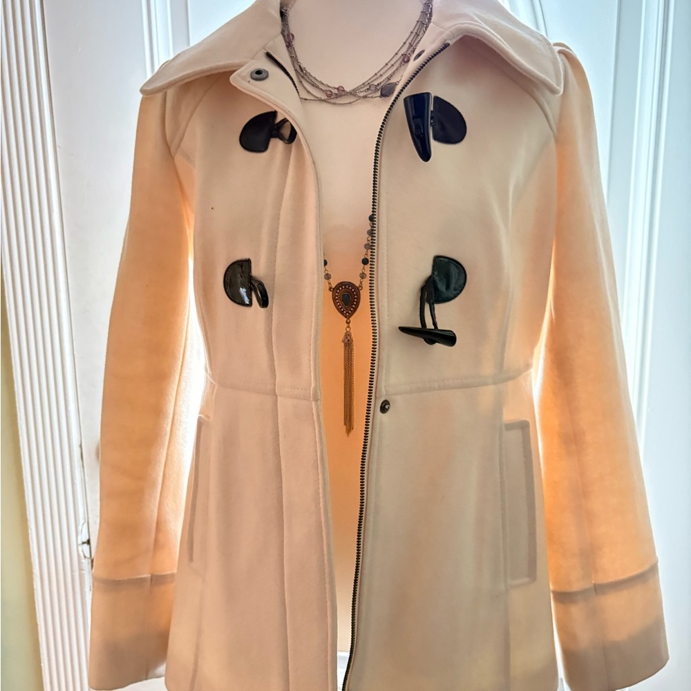 Guess Women's cream vintage Toggle coat Jacket